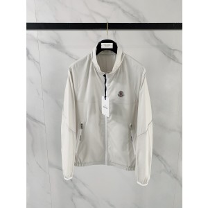 몽클레어 몽클레르(MONCLER) 로고 배색 재킷 외투 의류