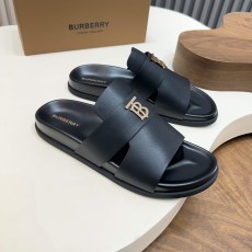 버버리(Burberry) TB 메탈 로고 크로스 레더 샌들 슬리퍼 신발