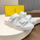 Fendi 펜디 시그니처 엠보싱 레더 샌들 슬리퍼 신발