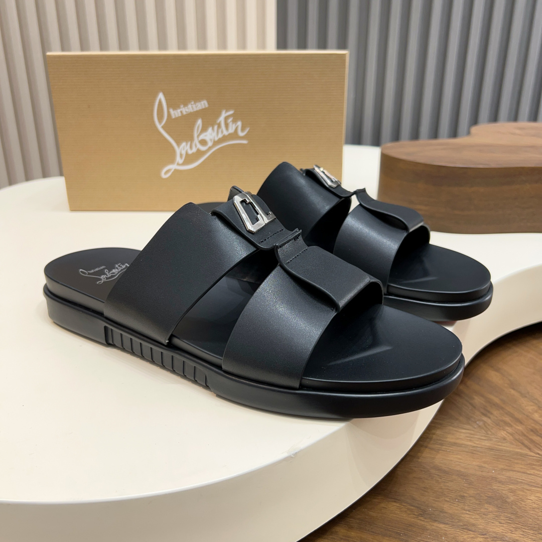 Christian Louboutin(CL) 크리스찬 루부탱 클래식 메탈 버클 샌들 슬리퍼 신발
