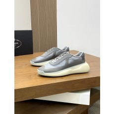 프라다(Prada) 리나일론 & 바이크 테크니컬 스니커즈 신발