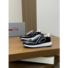 프라다(Prada) 지오메트릭 스티치 콤비 스니커즈 신발