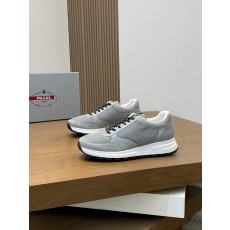 프라다(Prada) 지오메트릭 스티치 콤비 스니커즈 신발