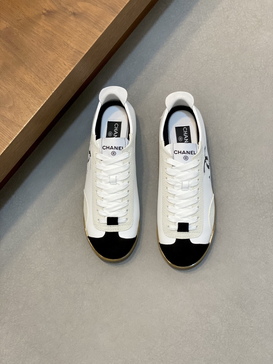 샤넬(Chanel) 리버스 스웨이드 믹스 스니커즈 신발