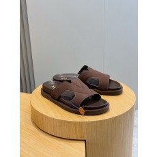 루이비통(LV) 오아시스(OASIS) 모노그램 스웨이드 뮬 슬리퍼 샌들 신발