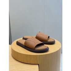 루이비통(LV) 워터프론트(Waterfront) 모노그램 워터프루프 슬리퍼 신발