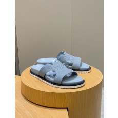 루이비통(LV) 오아시스(OASIS) 모노그램 스웨이드 뮬 슬리퍼 샌들 신발