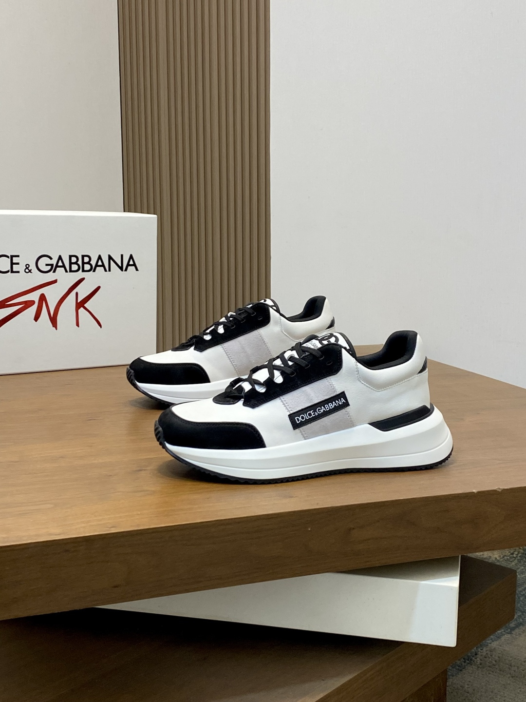 Dolce&Gabbana DG 돌체앤가바나(D&G) 쿠션(Cushion) 테크니컬 스니커즈 신발