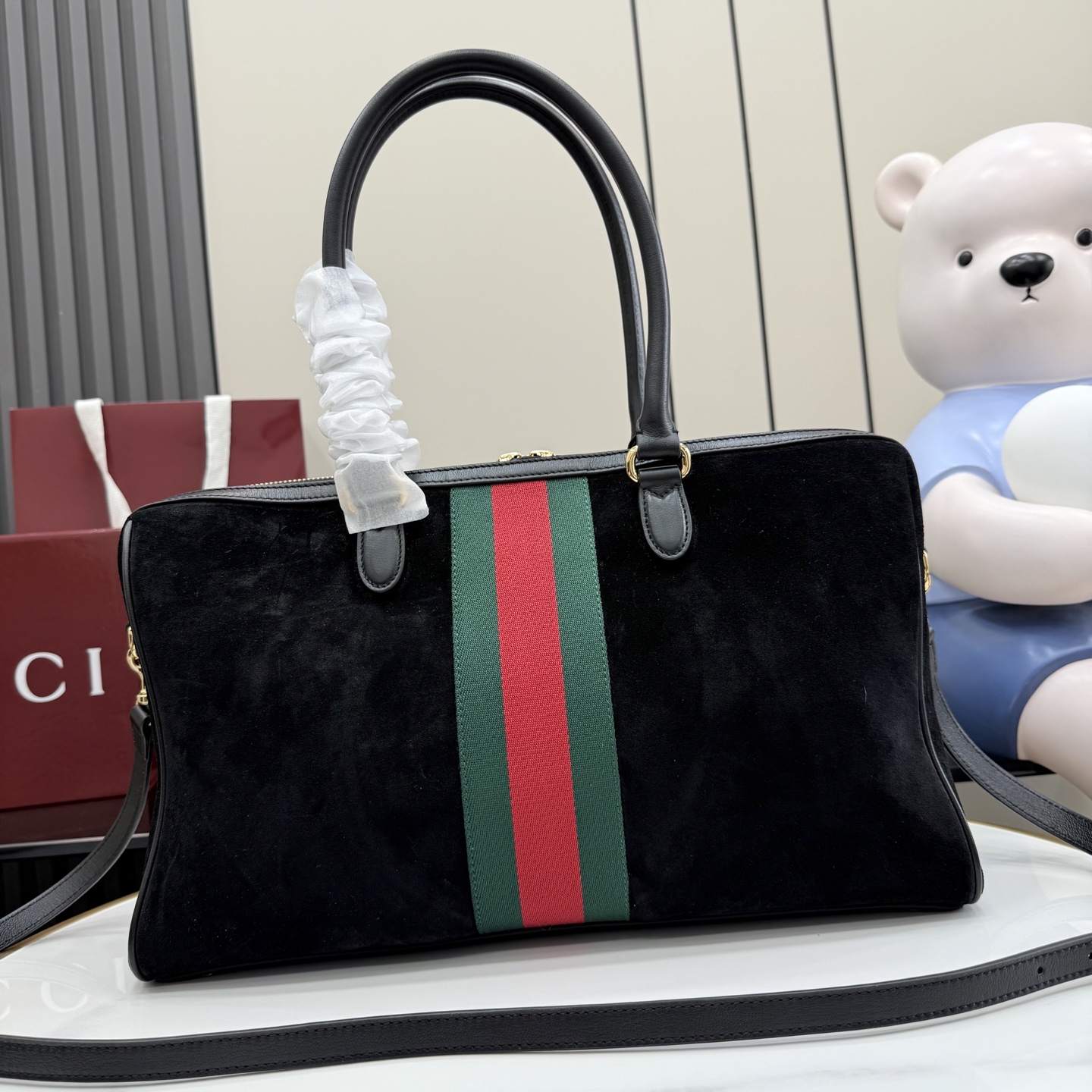 구찌(Gucci) 보르세토(Borsetto) 스웨이드 숄더백 가방