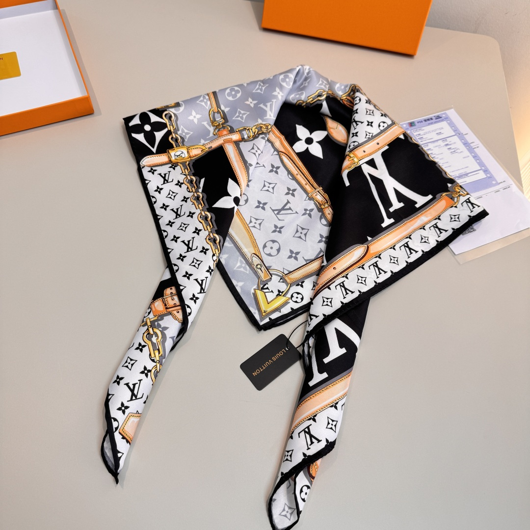 루이비통(LV) 모노그램 실크 스카프 목도리 스카프