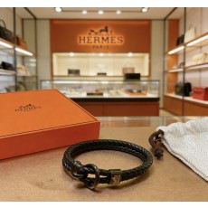에르메스(HERMES) 가죽 브레이슬릿 팔찌 악세사리