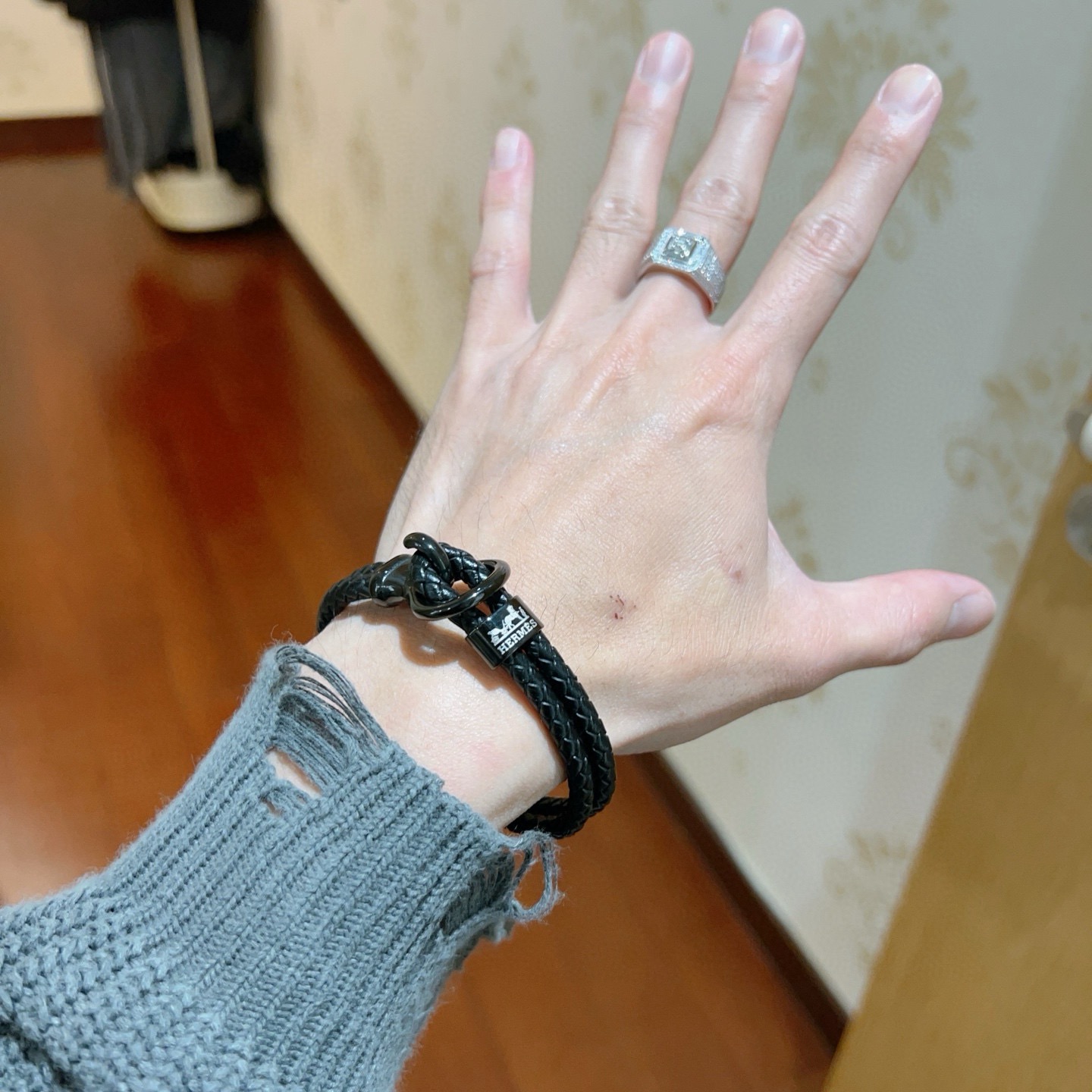 에르메스(HERMES) 가죽 브레이슬릿 팔찌 악세사리