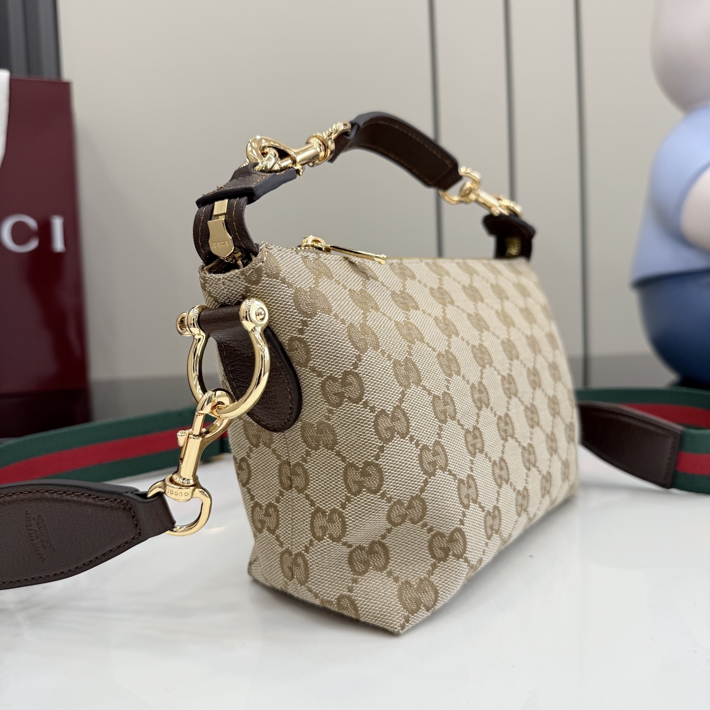 구찌(Gucci) 브레라(Brera) 블랙 그레인 레더 핸드백 가방 미디엄
