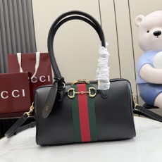 구찌(Gucci) 보르세토(Borsetto) 블랙 레더 핸드백 가방
