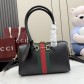 구찌(Gucci) 보르세토(Borsetto) 블랙 레더 핸드백 가방