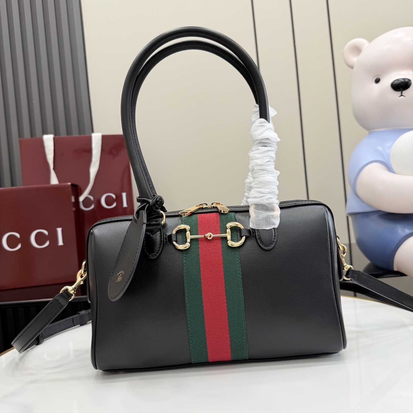 구찌(Gucci) 보르세토(Borsetto) 블랙 레더 핸드백 가방