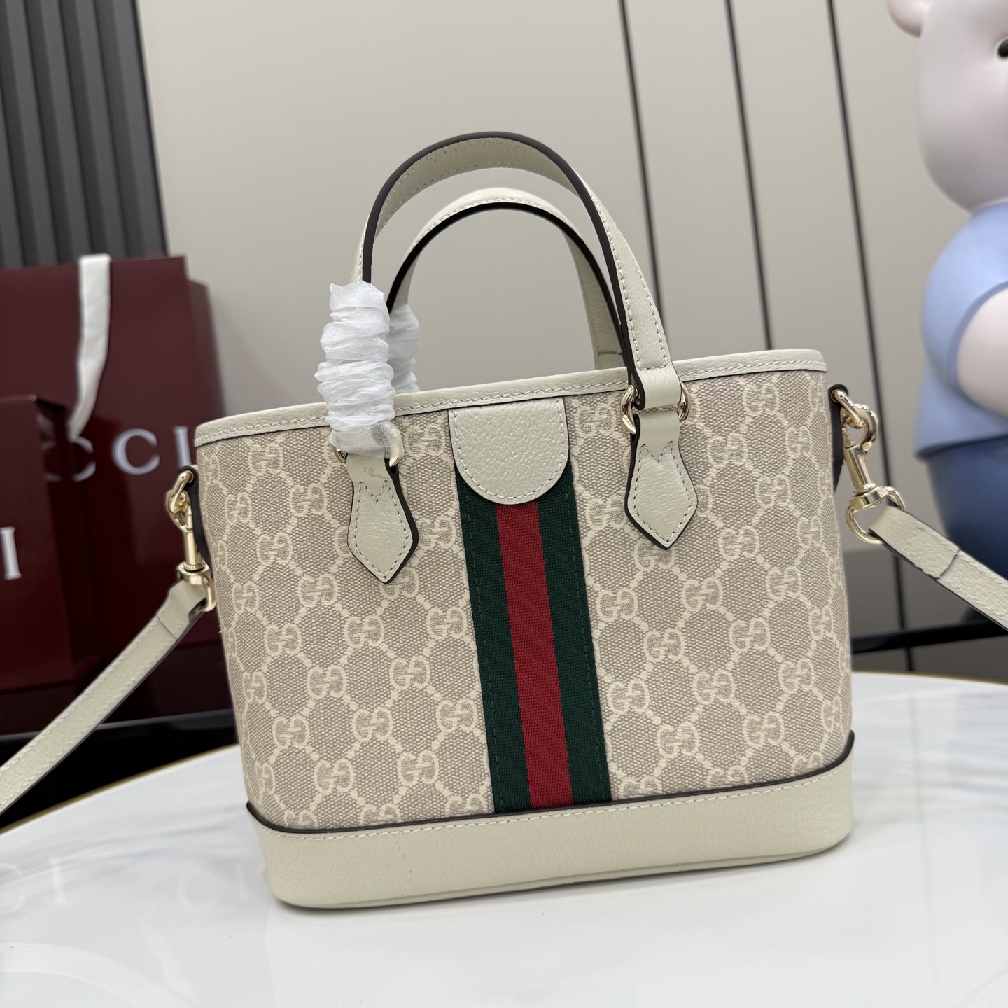구찌(Gucci) 오피디아(Ophidia) 베이지 & 화이트 GG 토트백 가방 미니