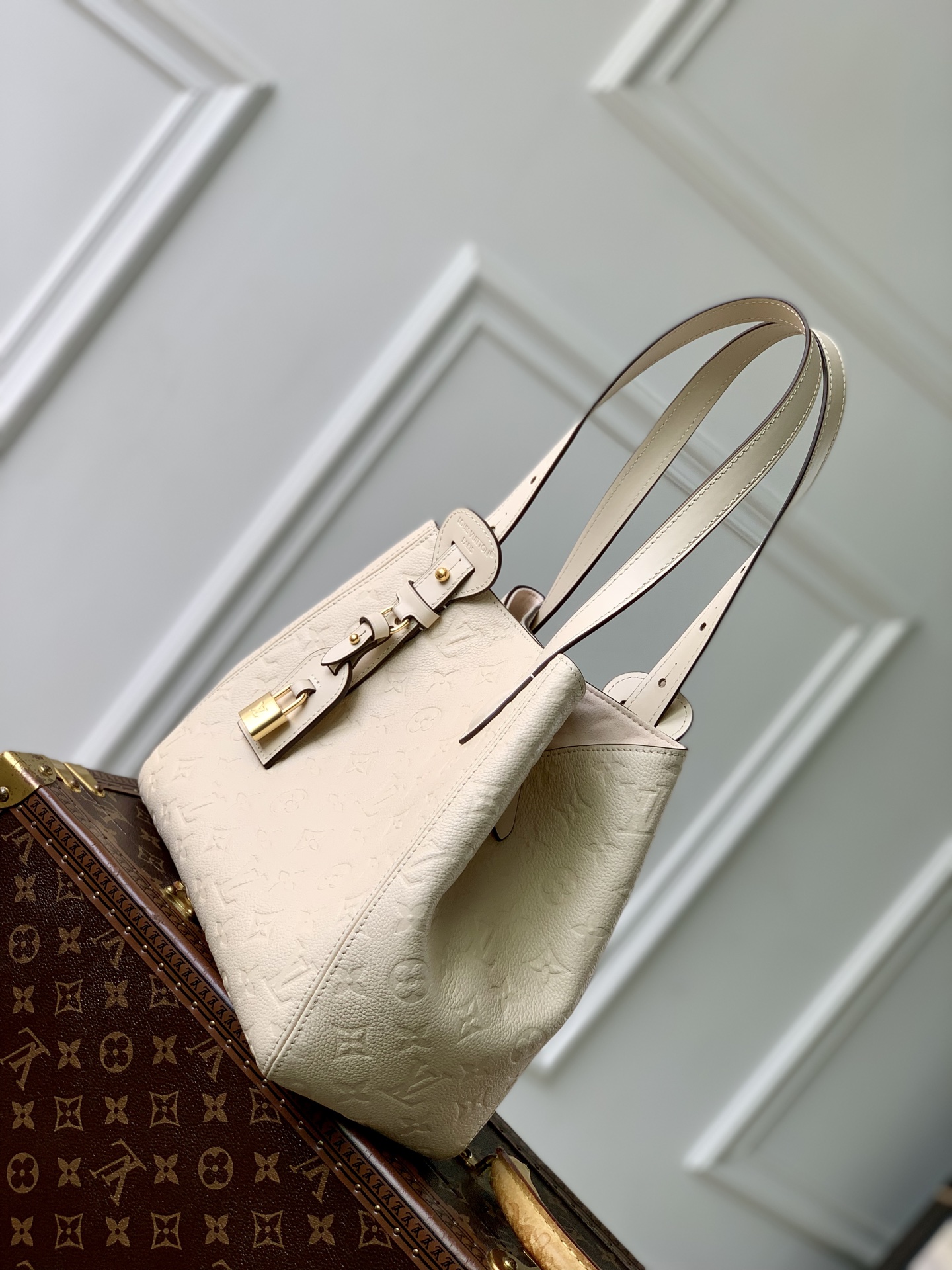 루이비통(Louis Vuitton) LV 올 인 원(All In One) PM - 화이트 가방