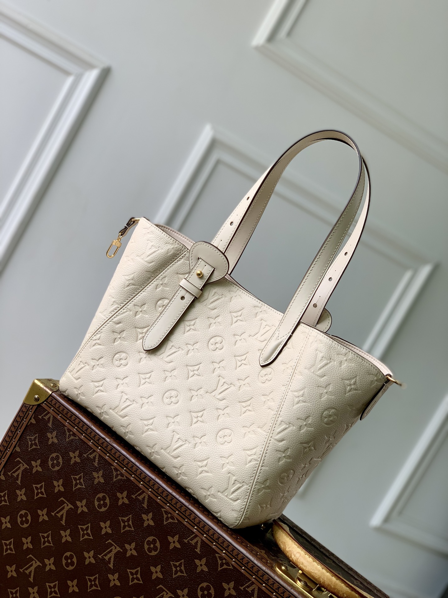루이비통(Louis Vuitton) LV 올 인 원(All In One) PM - 화이트 가방