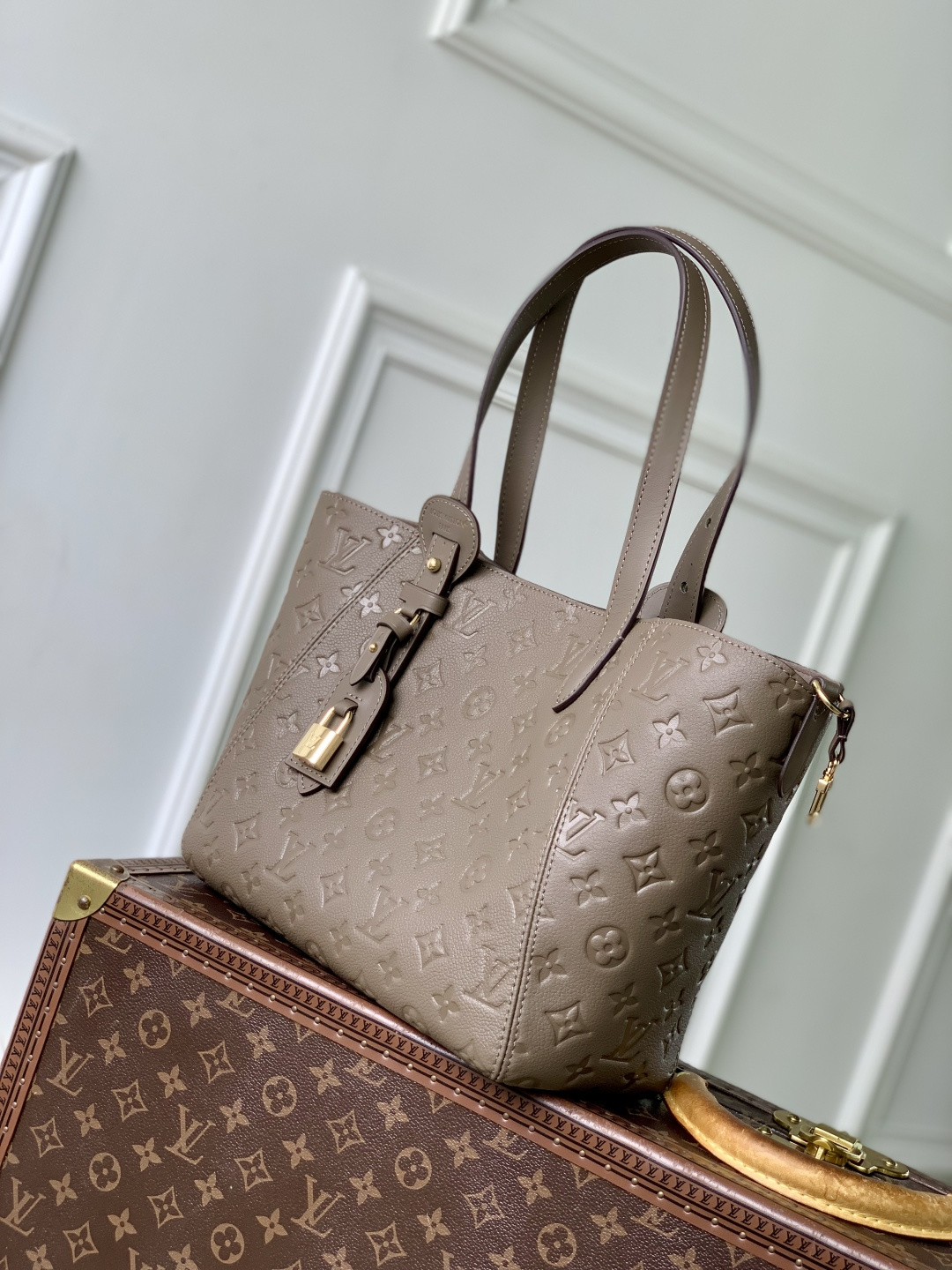 루이비통(Louis Vuitton) LV 올 인 원(All In One) PM - 그레이 가방