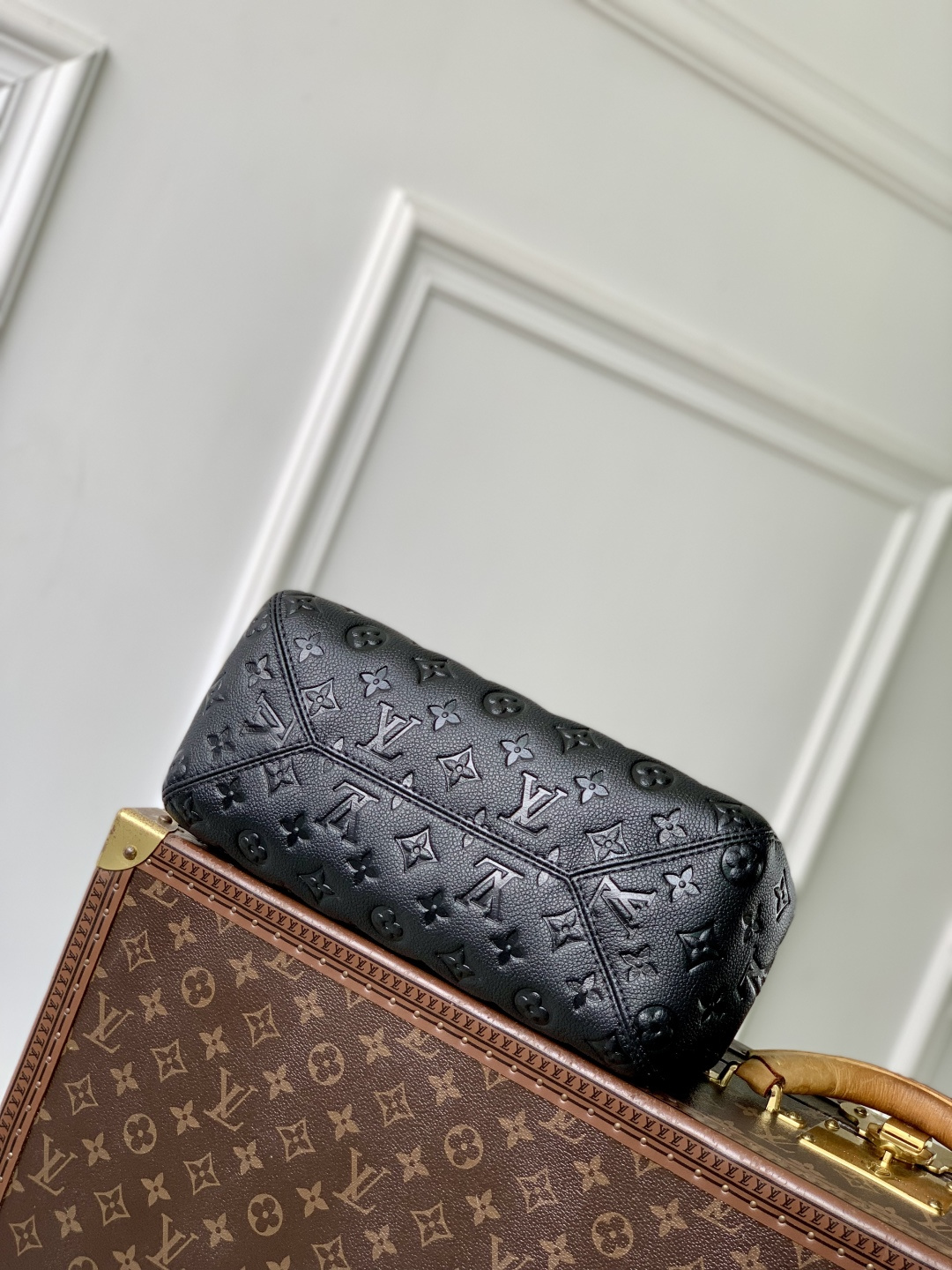 루이비통(Louis Vuitton) LV 올 인 원(All In One) PM - 블랙 가방