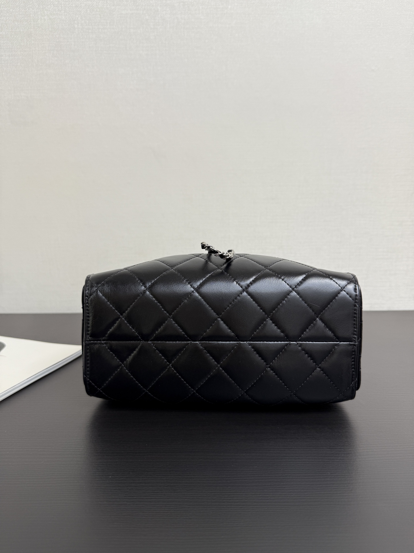 샤넬(Chanel) 26C 버킷 드로스트링 백 가방 미니