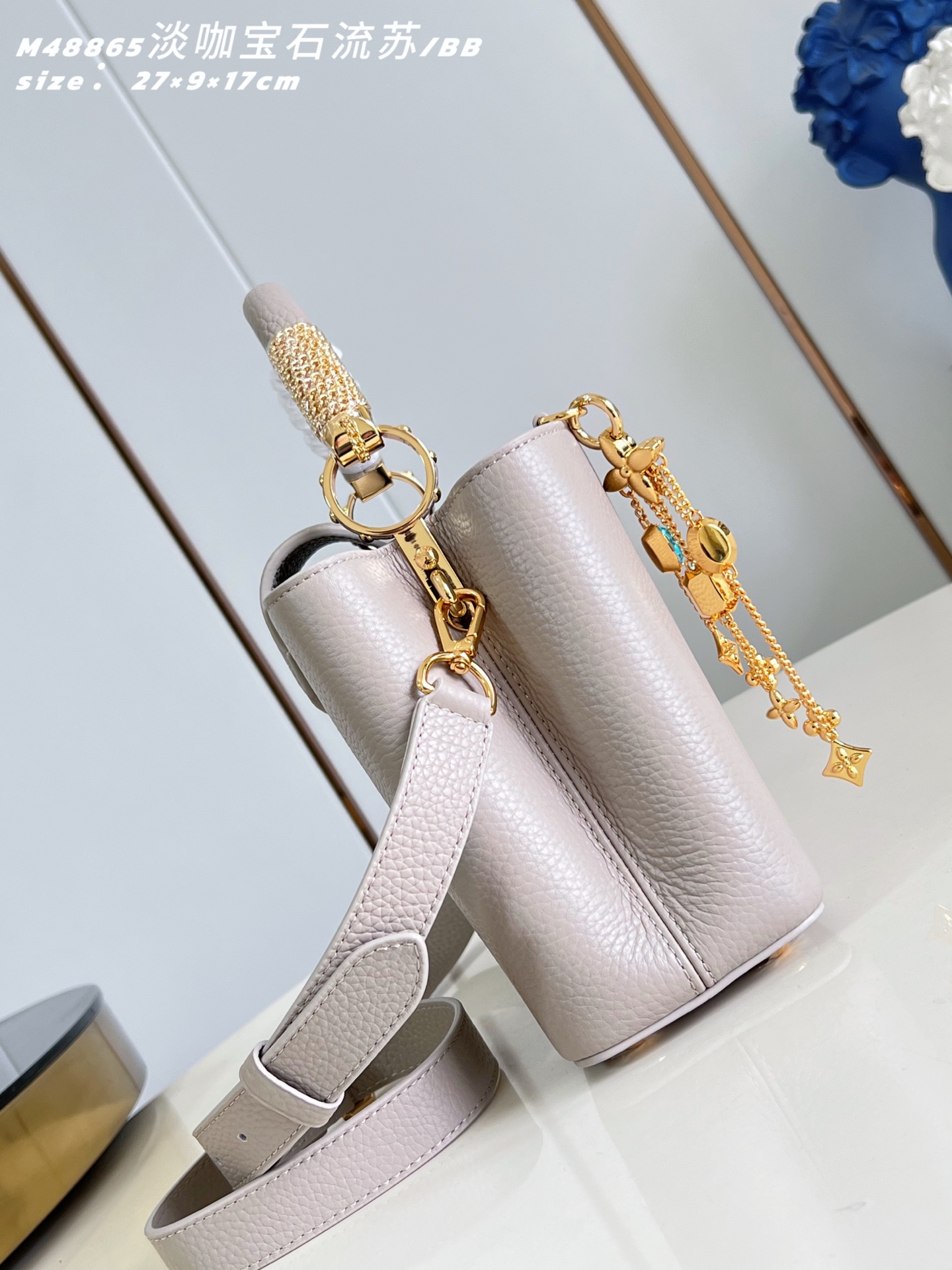 루이비통(Louis Vuitton) 카퓌신 BB 숄더백 토트백 가방- 라이트 커피 메탈 테슬