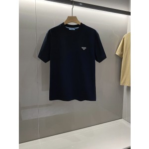 프라다(PRADA) 로고 포인트 반팔 티셔츠 의류