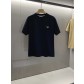 프라다(PRADA) 로고 포인트 반팔 티셔츠 의류