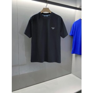 프라다(PRADA) 로고 포인트 반팔 티셔츠 의류