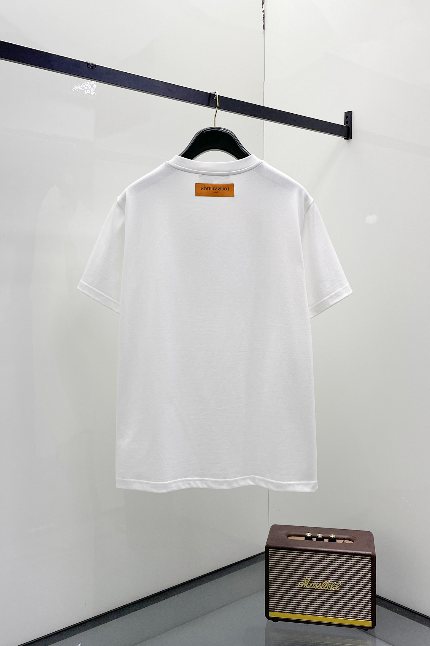 루이비통(LV) 로고 반팔 티셔츠 의류