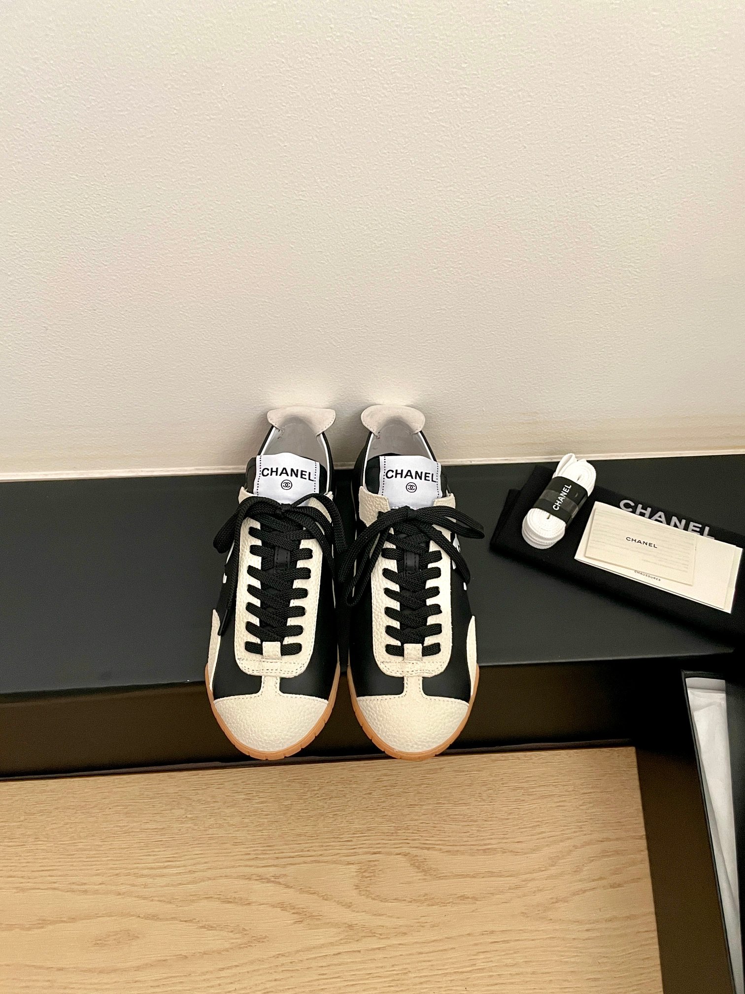 샤넬(CHANEL) 클래식 독일군 스니커즈 신발