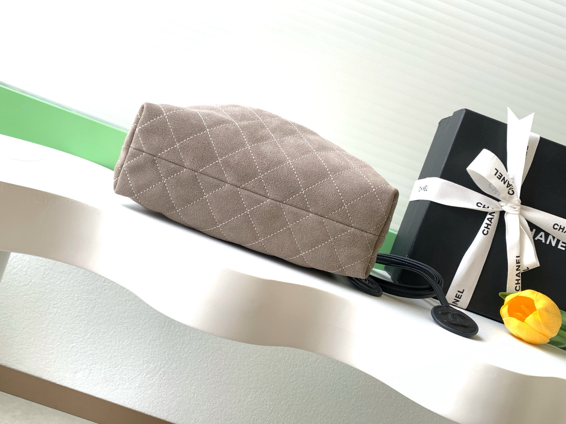 샤넬(Chanel) 럭키백(복주머니) 퀼팅 드로스트링 버킷백 가방