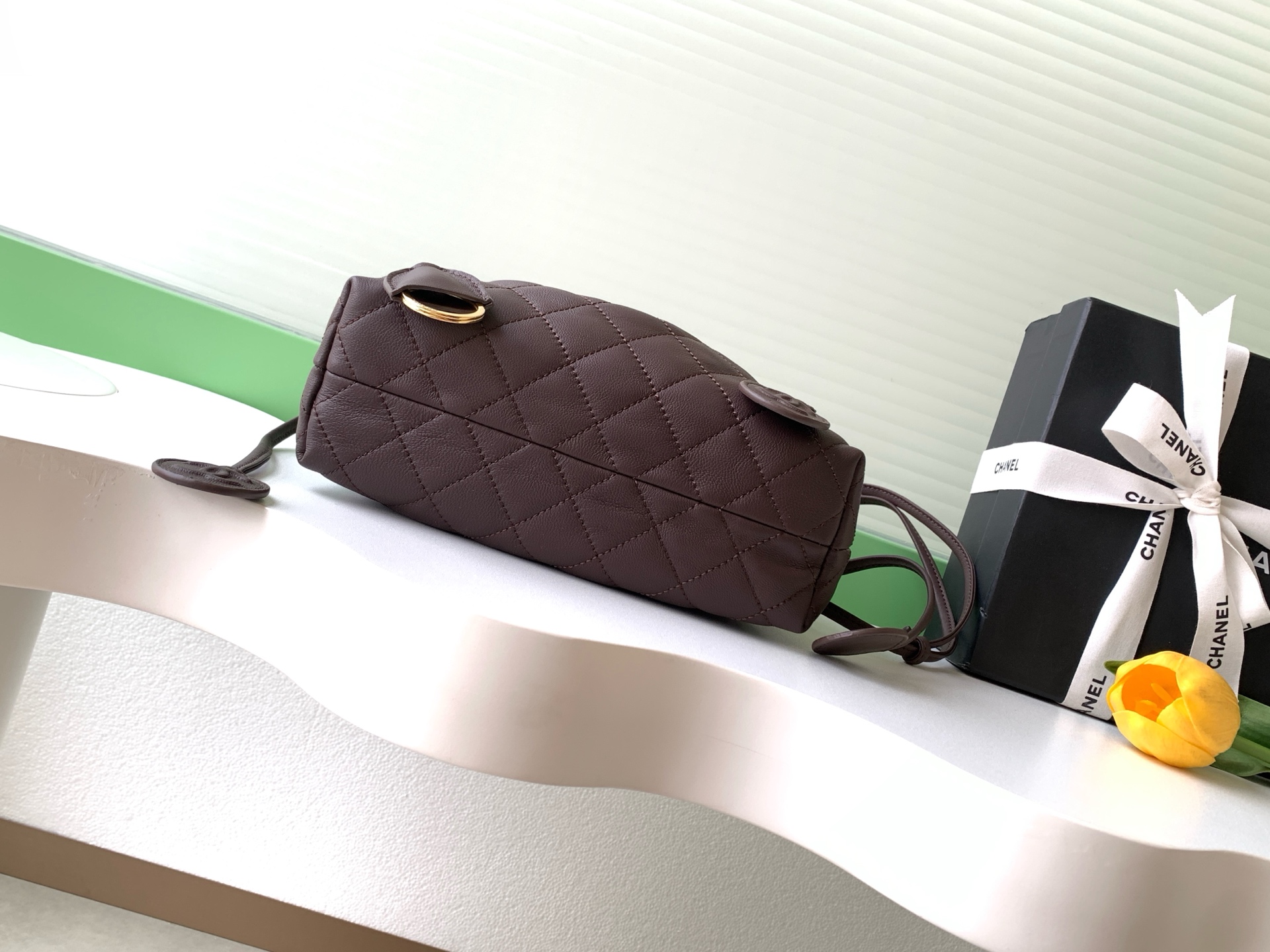 샤넬(Chanel) 럭키백(복주머니) 퀼팅 드로스트링 버킷백 가방 소프트 레더