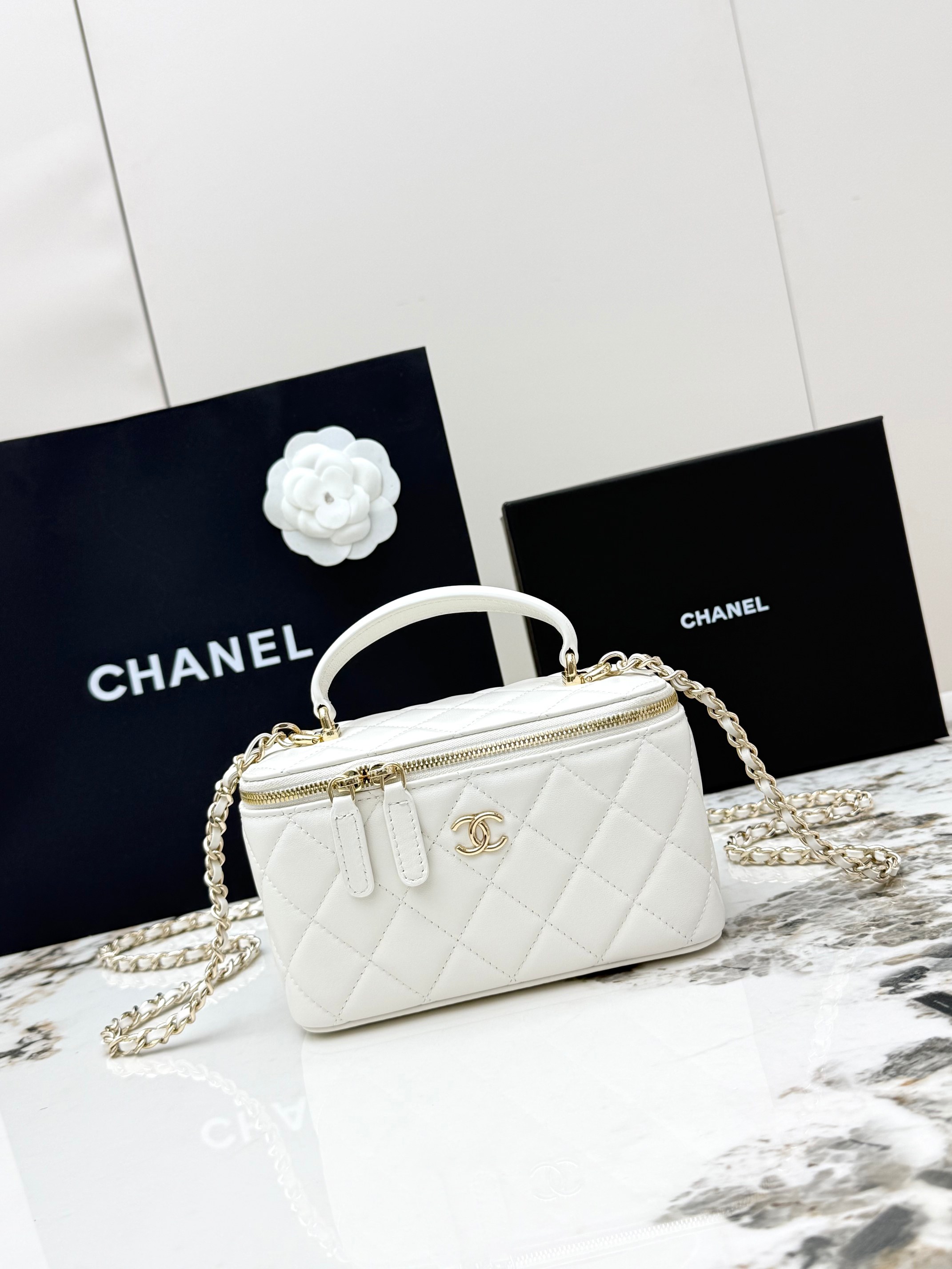 샤넬(Chanel) 21K 베니티 체인백 파우치백 가방 - 라지