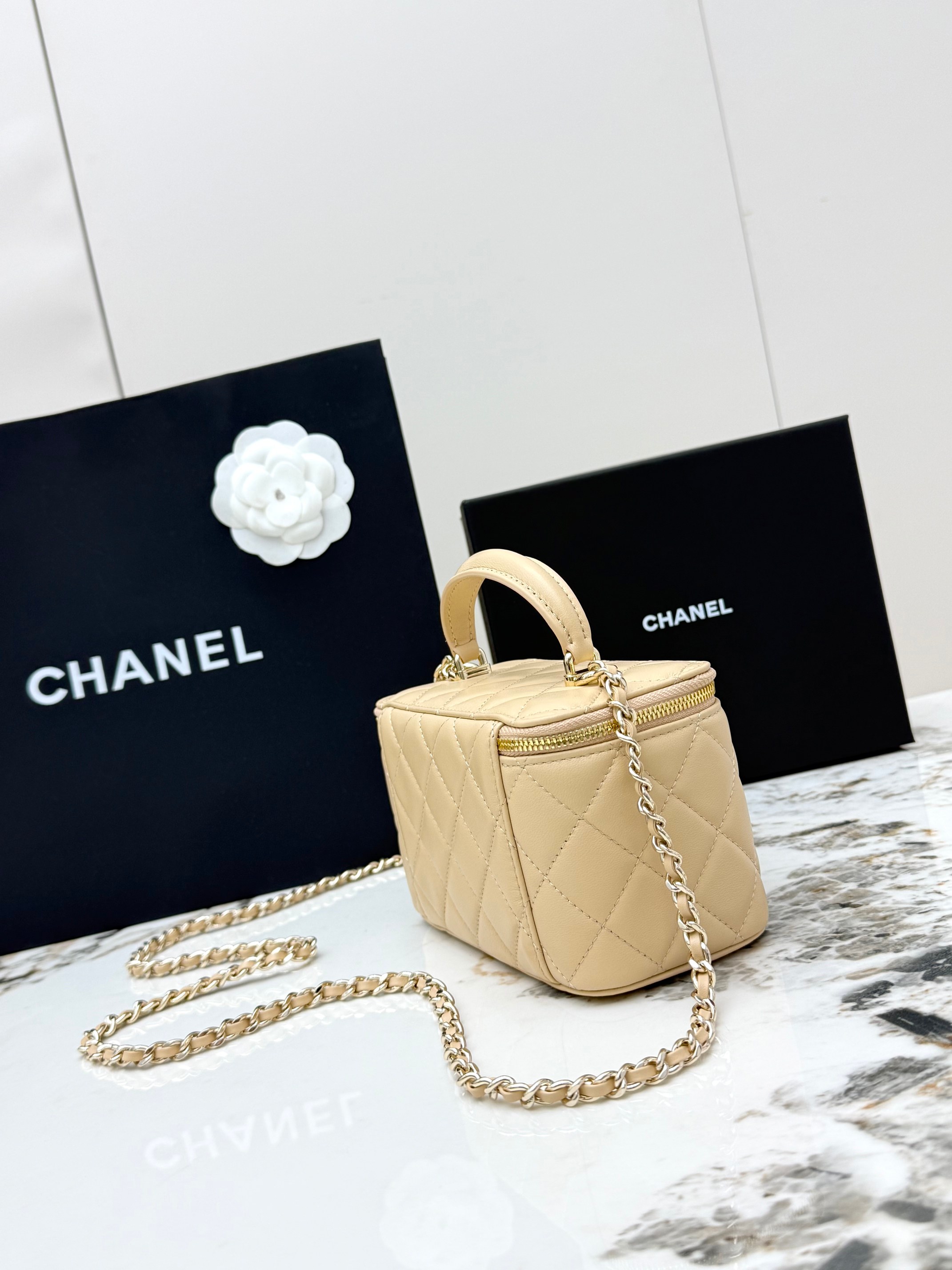 샤넬(Chanel) 21K 베니티 체인백 파우치백 가방 - 라지