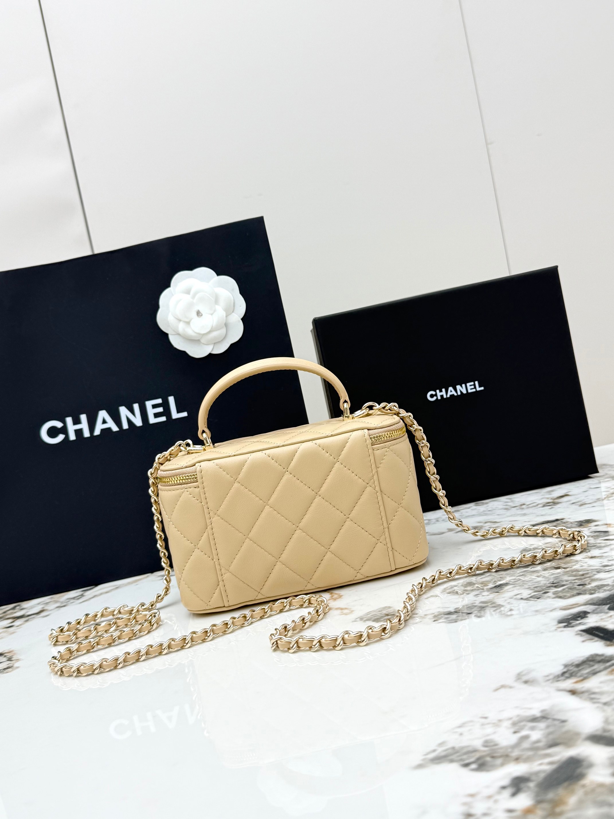 샤넬(Chanel) 21K 베니티 체인백 파우치백 가방 - 라지