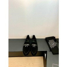 생로랑(SAINT LAURENT) 클래식 로퍼 신발
