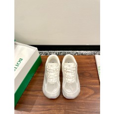 보테가베네타(BOTTEGA VENETA) 오르빗 스니커즈 신발