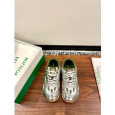 보테가베네타(BOTTEGA VENETA) 오르빗 스니커즈 신발