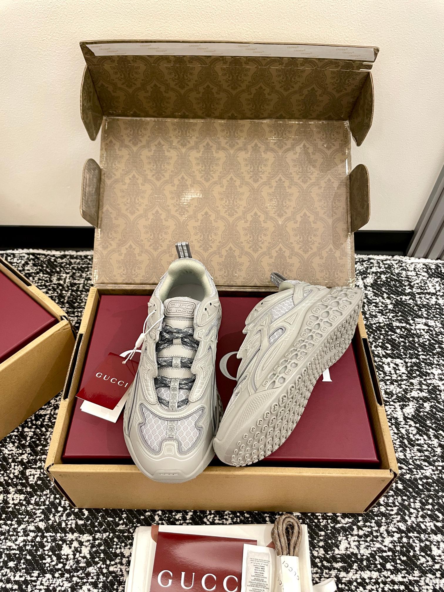 구찌(GUCCI) 큐브 러닝 스니커즈 신발