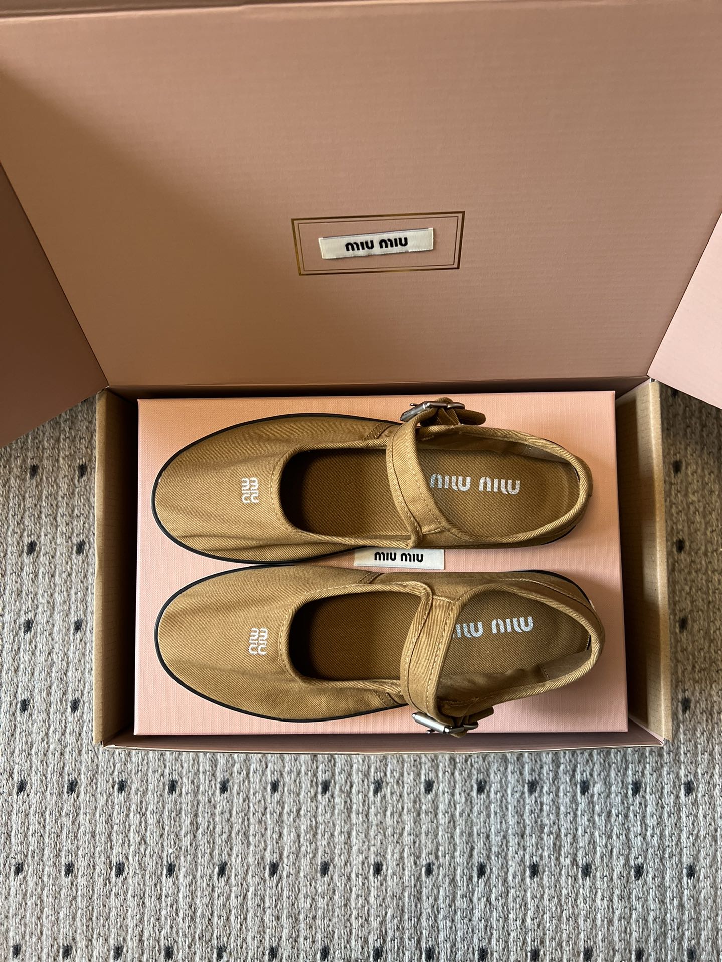 미우미우(MIU MIU) 캔버스 메리제인 슈즈 신발