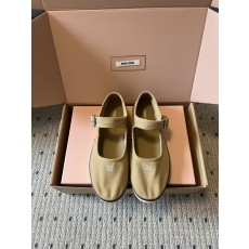 미우미우(MIU MIU) 캔버스 메리제인 슈즈 신발