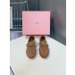 미우미우(MIU MIU) 스웨이드 드라이빙 슈즈 신발