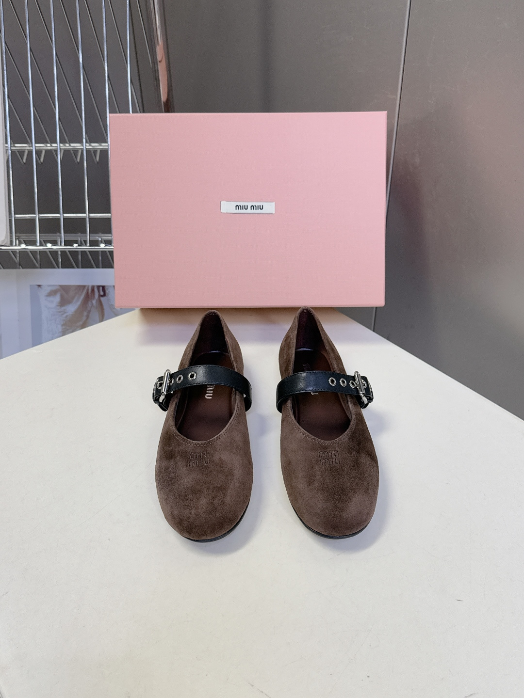 미우미우(MIU MIU) 레트로 메리제인 슈즈 신발