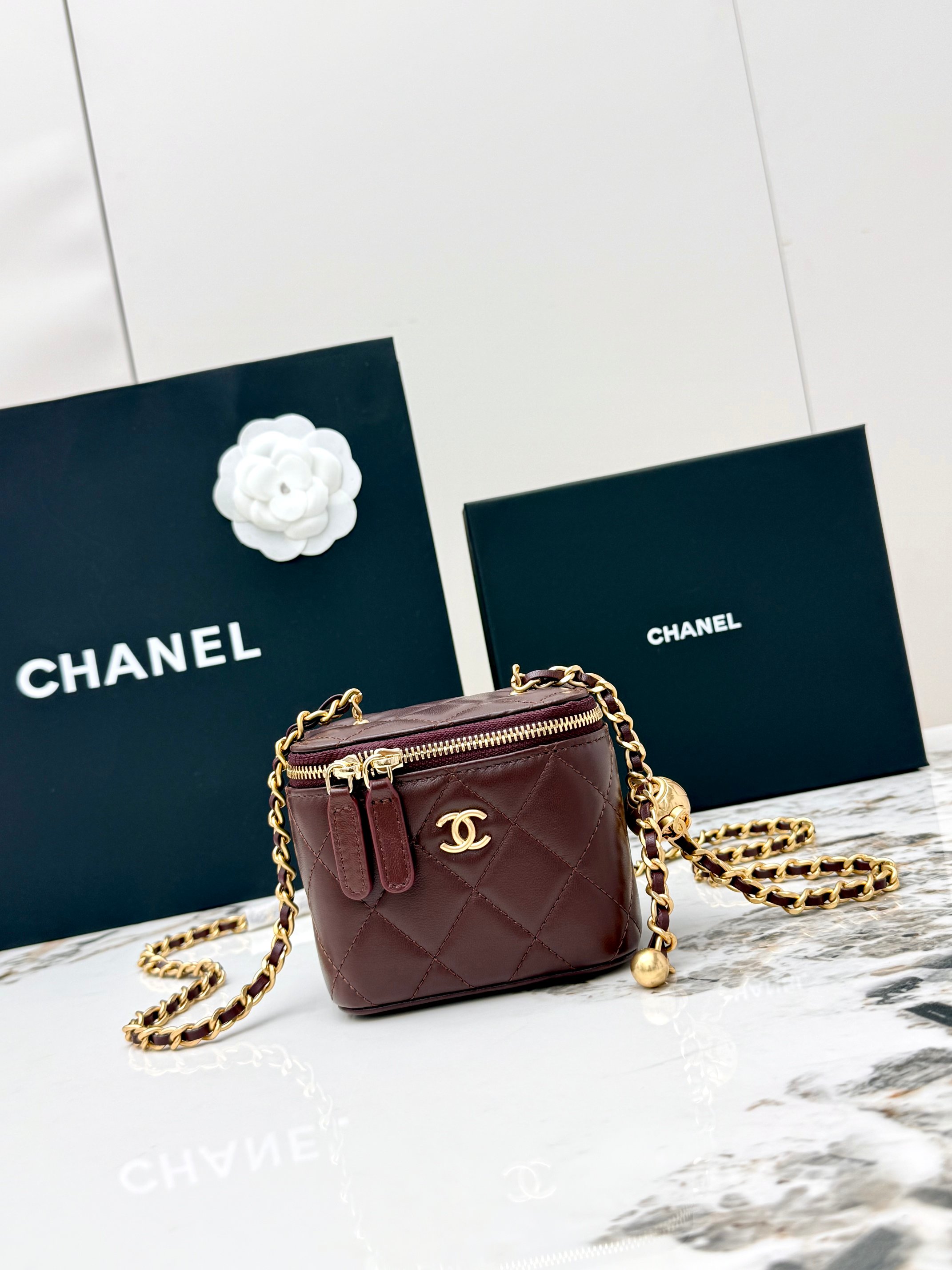 샤넬(Chanel) 21C 금볼 베니티 체인백 파우치백 가방 - 스몰