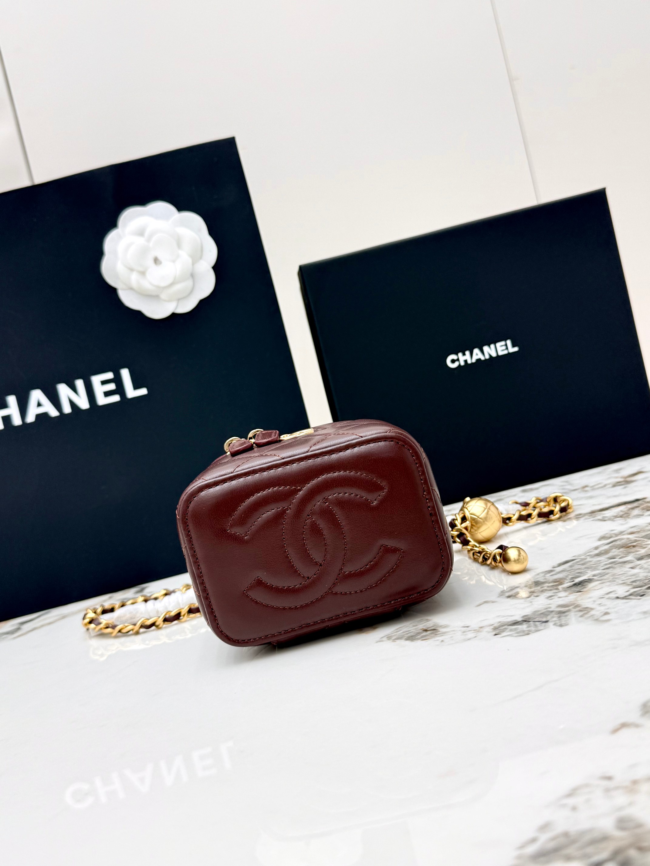 샤넬(Chanel) 21C 금볼 베니티 체인백 파우치백 가방 - 스몰