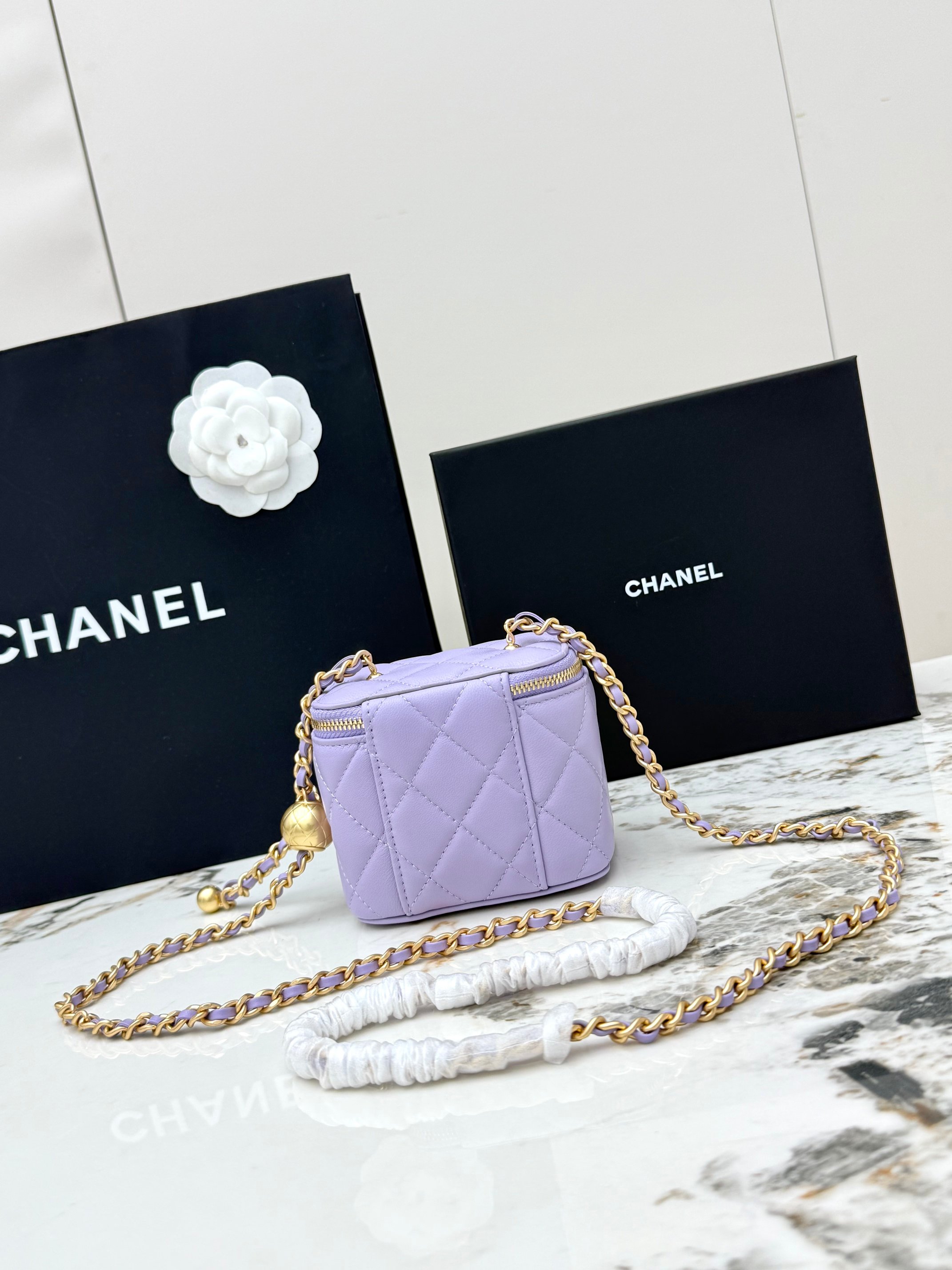 샤넬(Chanel) 21C 금볼 베니티 체인백 파우치백 가방 - 스몰