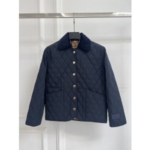 버버리(BURBERRY) 퀼팅 다이아 패턴 자켓 의류