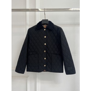 버버리(BURBERRY) 퀼팅 다이아 패턴 자켓 의류
